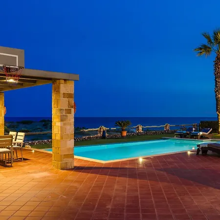 Sunset فيلة أرغوستولي